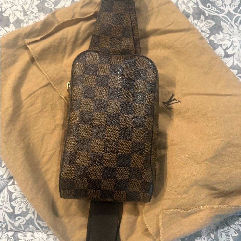 Louis Vuitton Damier Ebene Geronimo bag